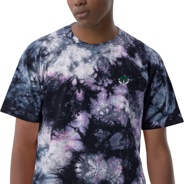 oversized tie dye t-shir milky way zoomed