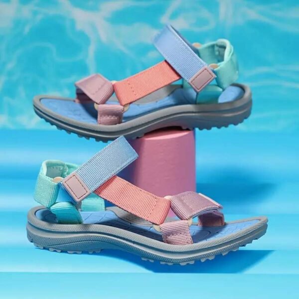 Kids Sandals display