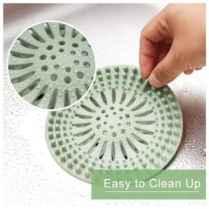 Easy to use: Simply place the hair catcher over the drain and remove clumps easily.