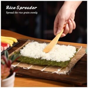Rice spreader for even rice distribution in sushi rolls
