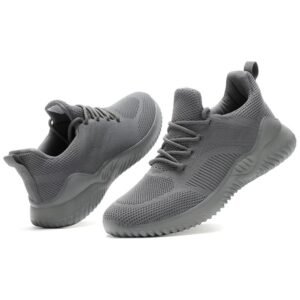 Men's slip-on running shoes with breathable mesh upper and lightweight design