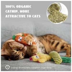 Handmade toys filled with 100% organic catnip, ensuring a natural and potent experience